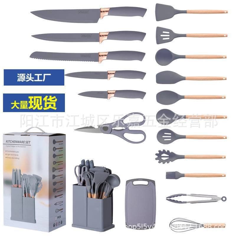 Kitchen utensils set